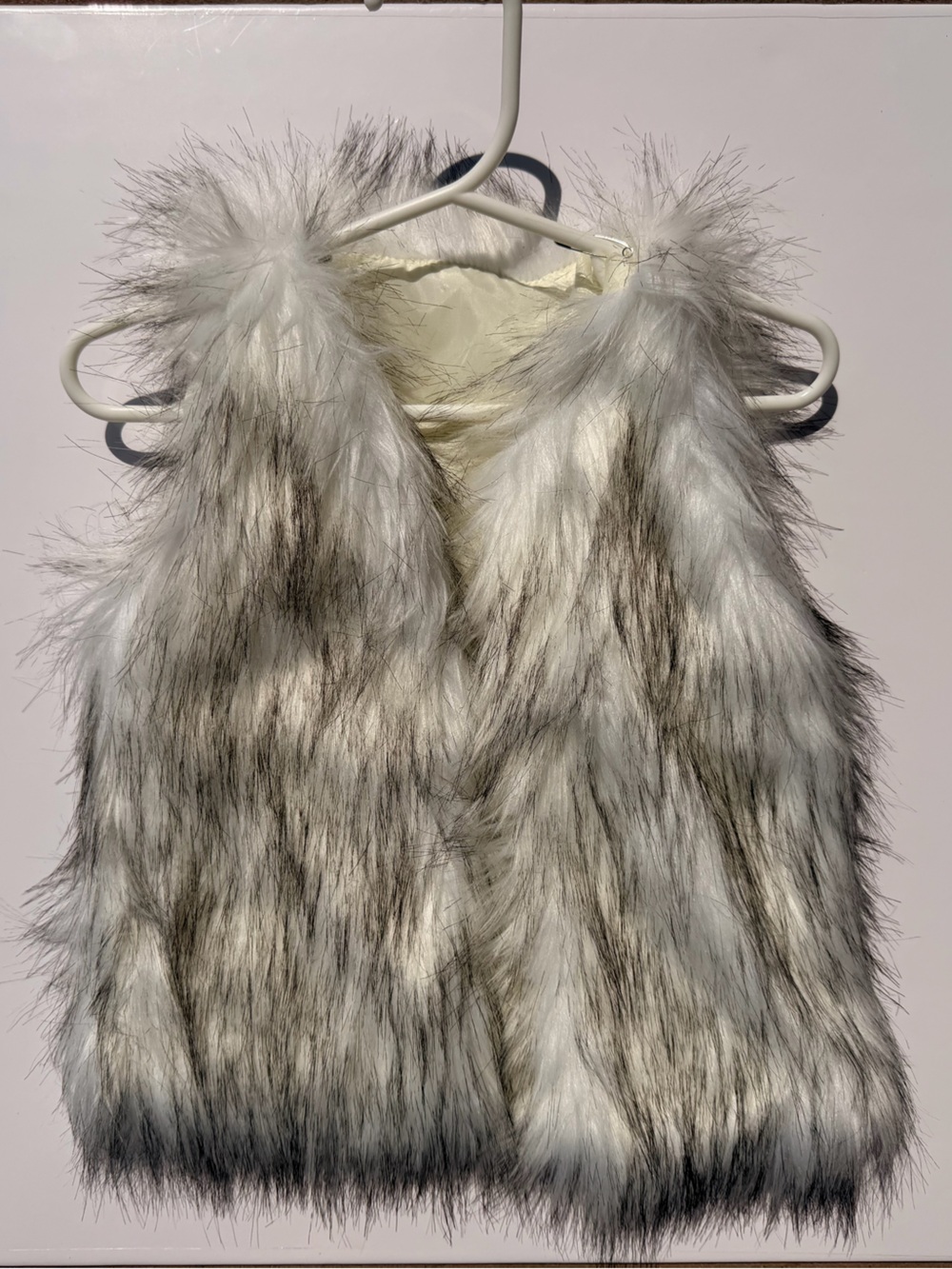 Faux Fur Girls' Vest - White & Gray